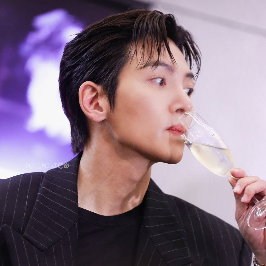 지창욱의 비하인드 컷