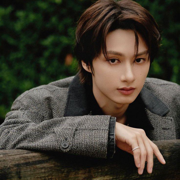 Behind-the-scenes cut of Wen Junhui