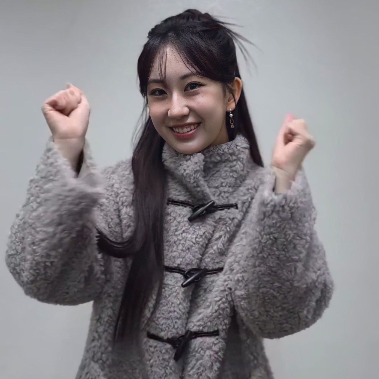 チョン・ユジンのビハインドカット