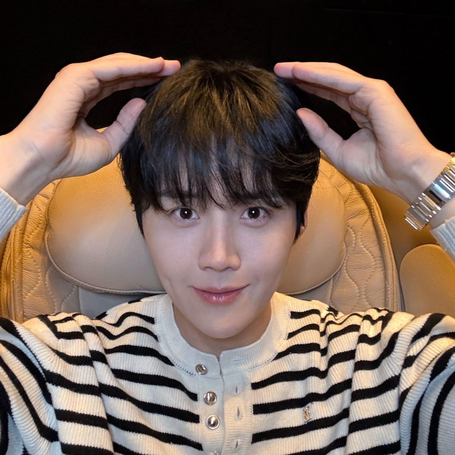 Behind-the-scenes cut of Kim Seonho