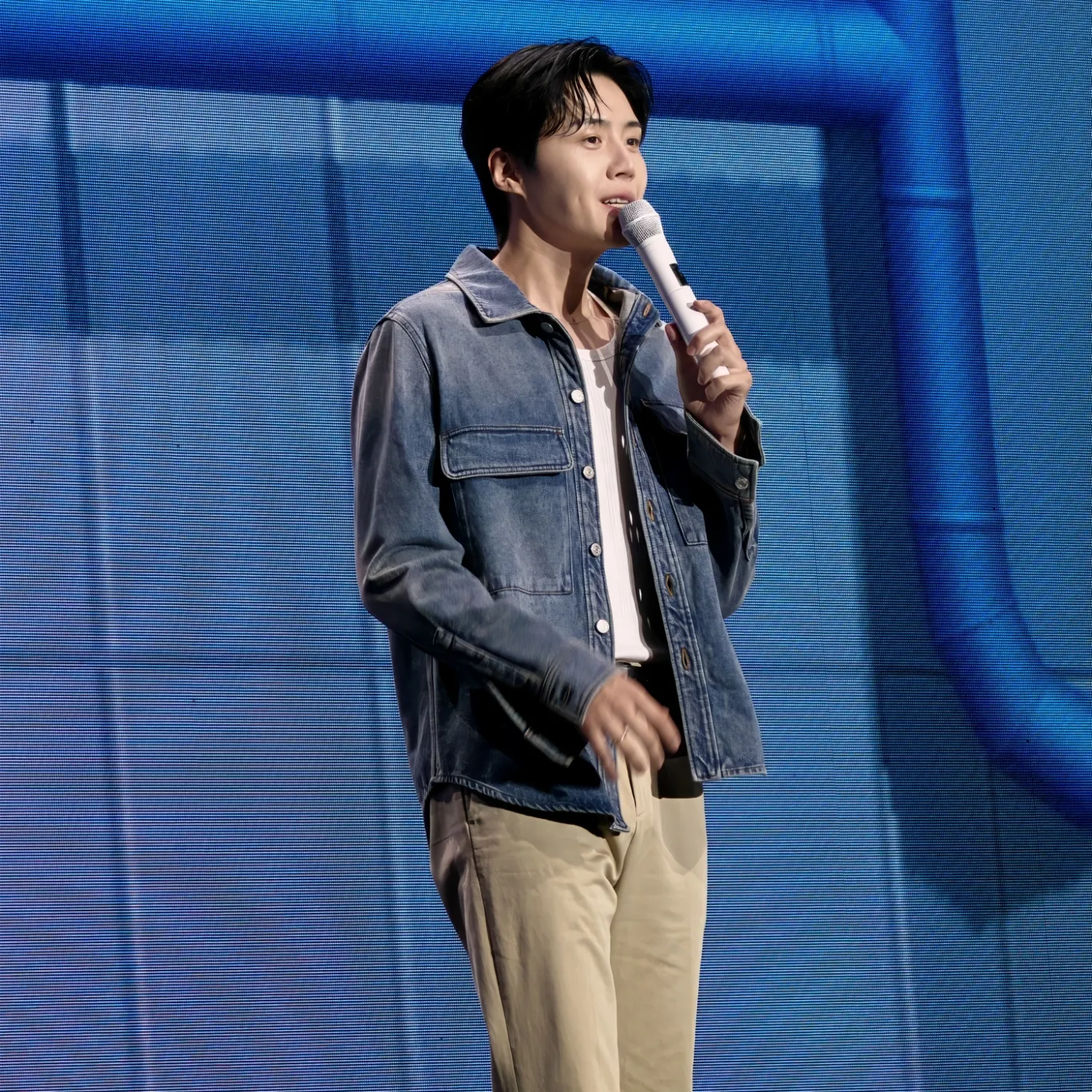 Cuplikan di balik layar dari Kim Seonho