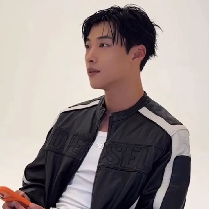 Latest photo of Woo Dohwan