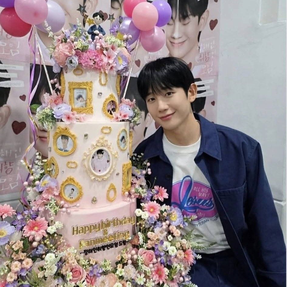 丁海寅的最新照片