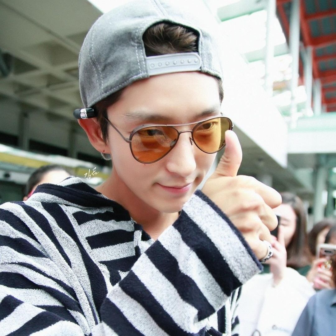 Latest photo of Lee Joongi