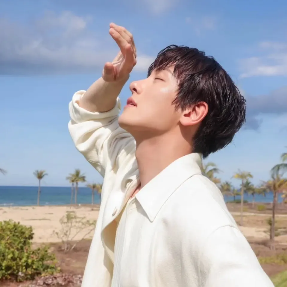 Latest photo of Ji Changwook