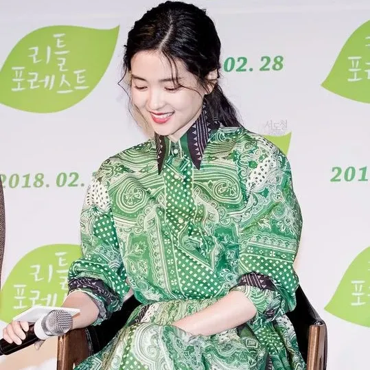 A moment captured by a fan of Kim Taeri