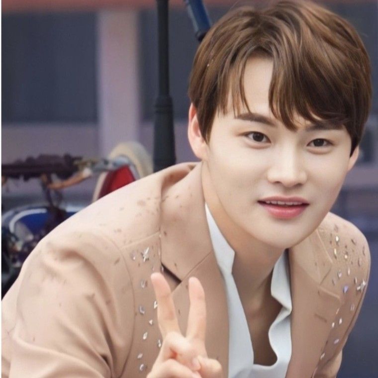 박서진 최근 활동샷