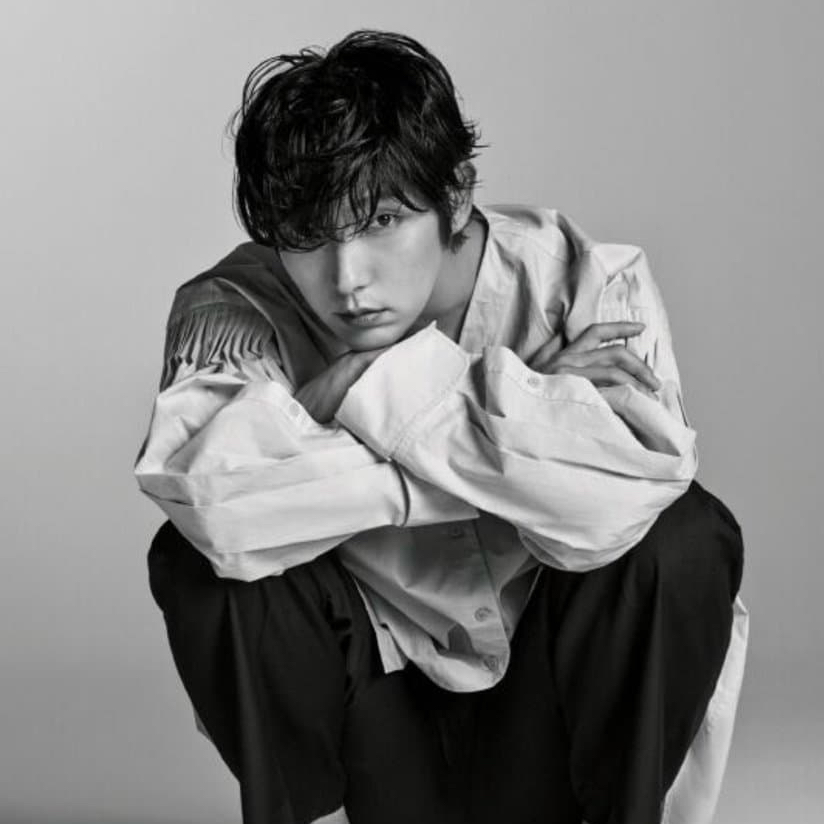 Latest photo of Lee Joongi