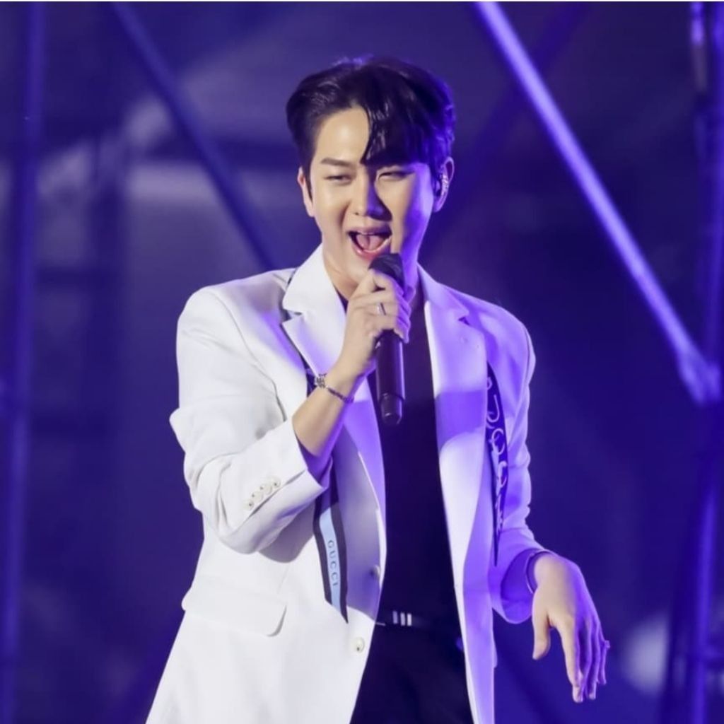 A moment captured by a fan of Kim Soochan