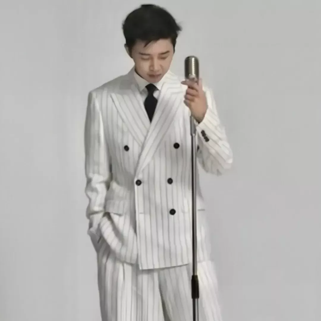 Recent activity shot of Lim Youngwoong