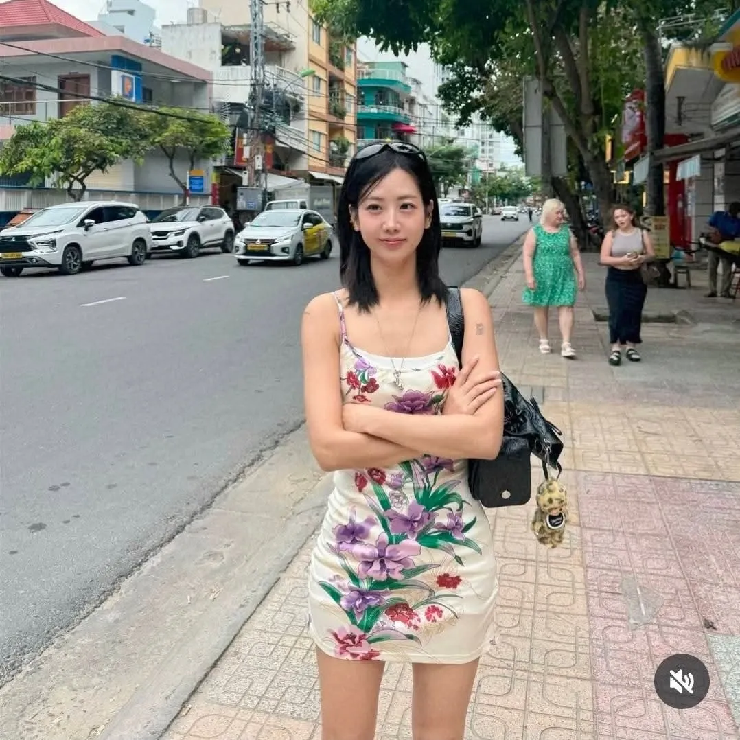 Latest photo of Kang Hyeyeon