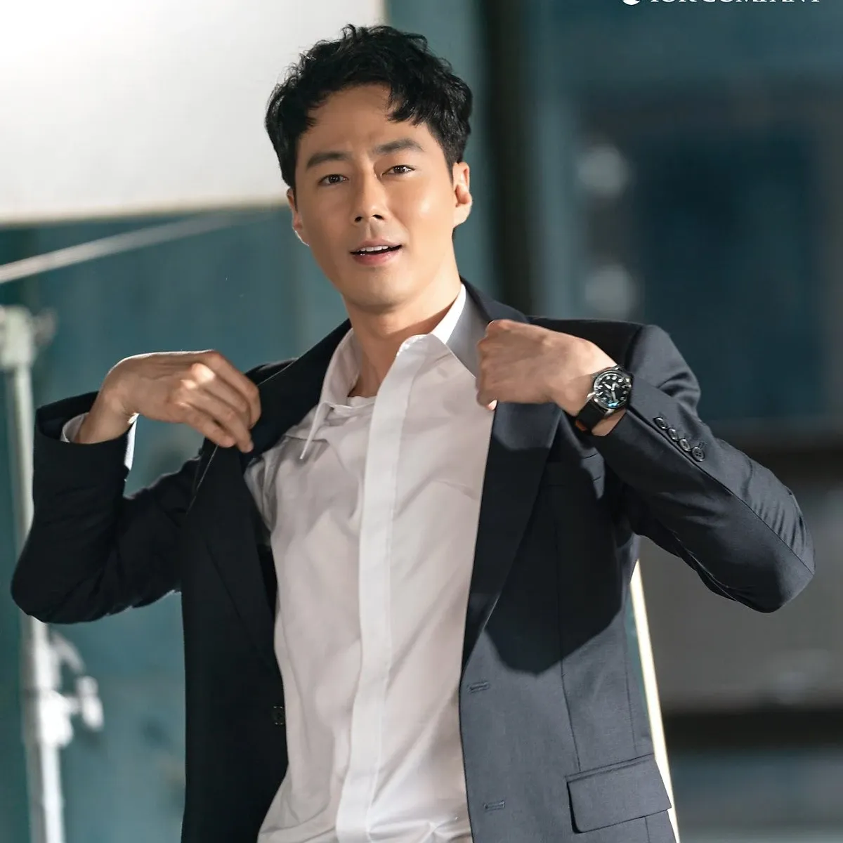Behind-the-scenes cut of Jo Insung