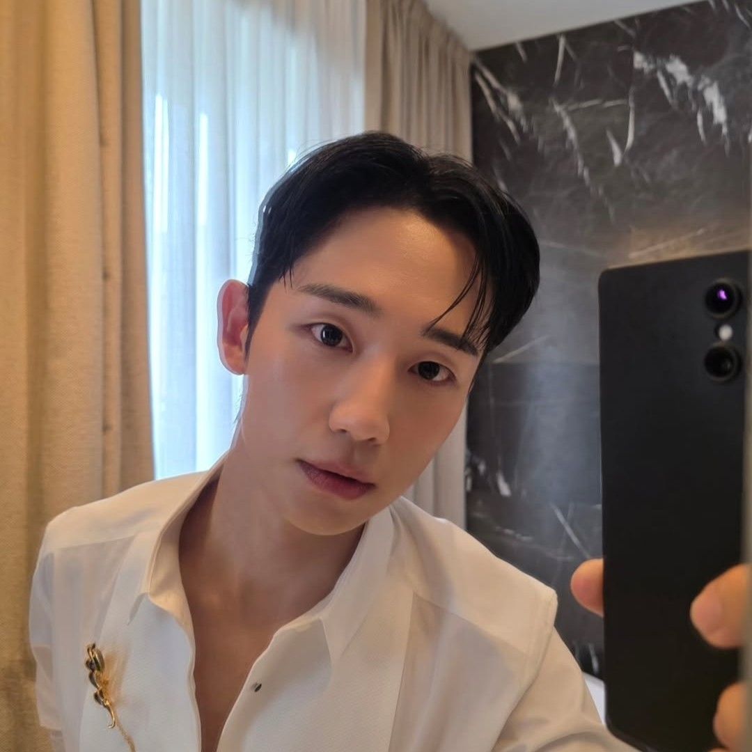 Latest photo of Jung Haein