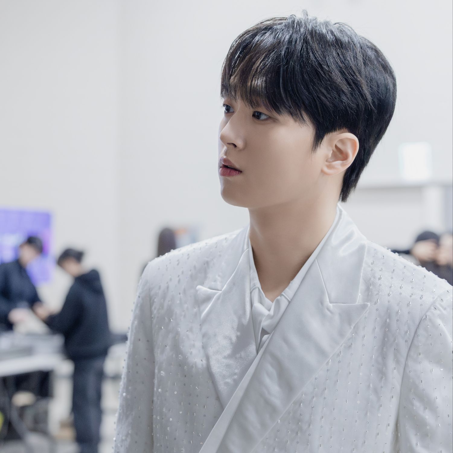 Cuplikan di balik layar dari Lee Chanwon