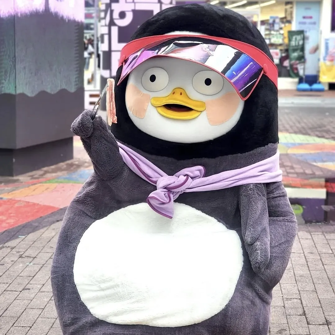 ペンスの最近の活動ショット