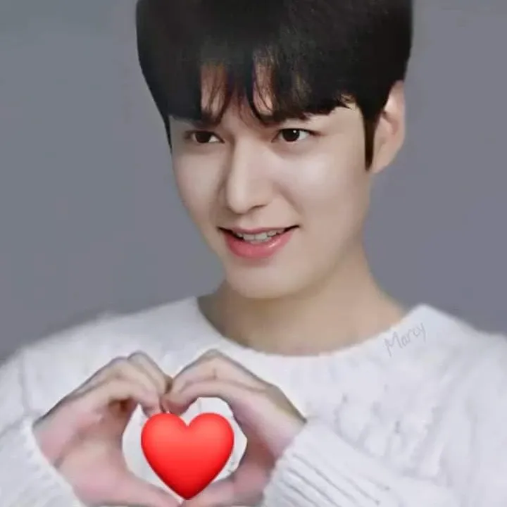 Recent activity shot of Lee Minho