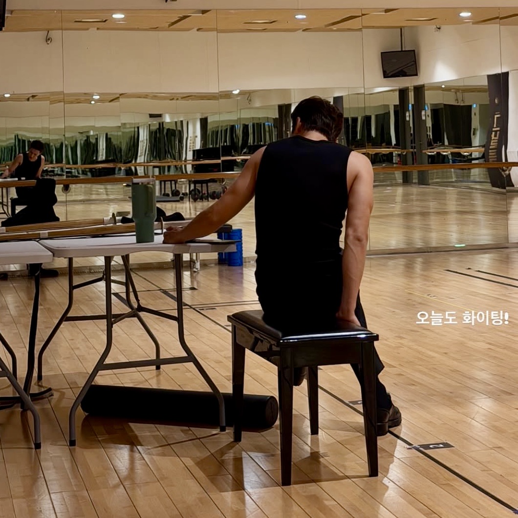 Recent activity shot of Yoon Shiyoon