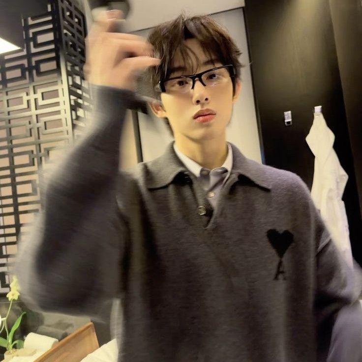 Behind-the-scenes cut of Winwin