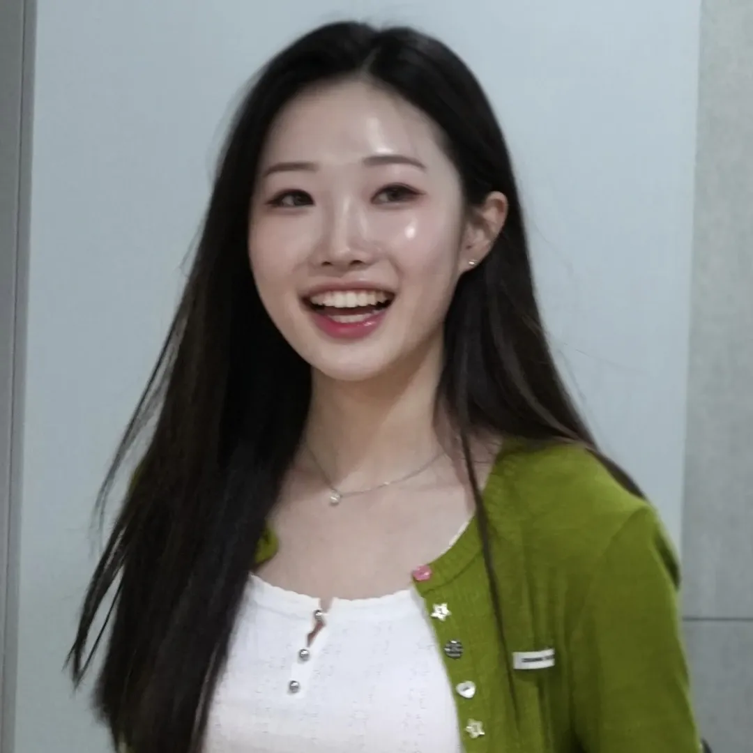 A moment captured by a fan of Jung Seojoo
