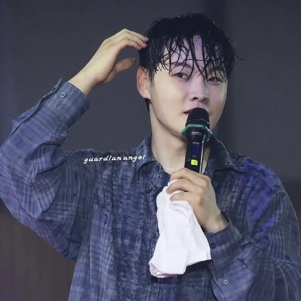 Cuplikan di balik layar dari Park Seojin