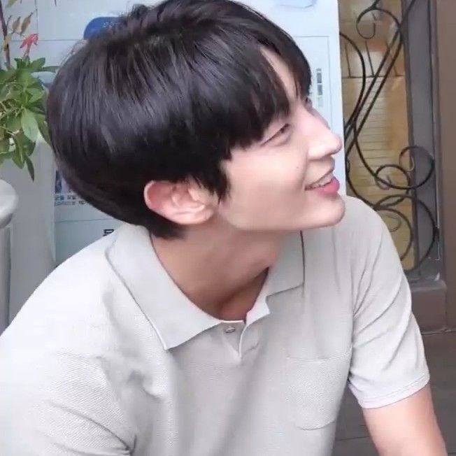 Recent activity shot of Lee Joongi