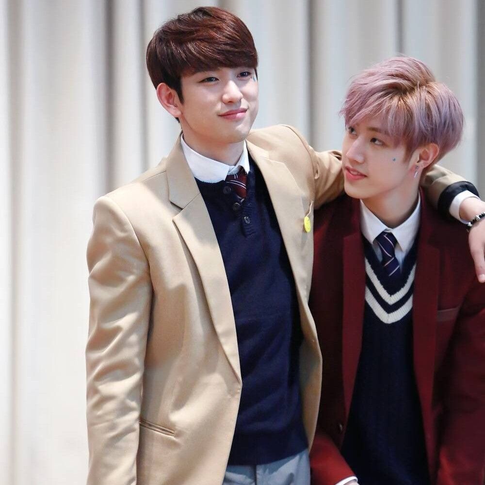 Foto kegiatan terbaru dari Park Jinyoung