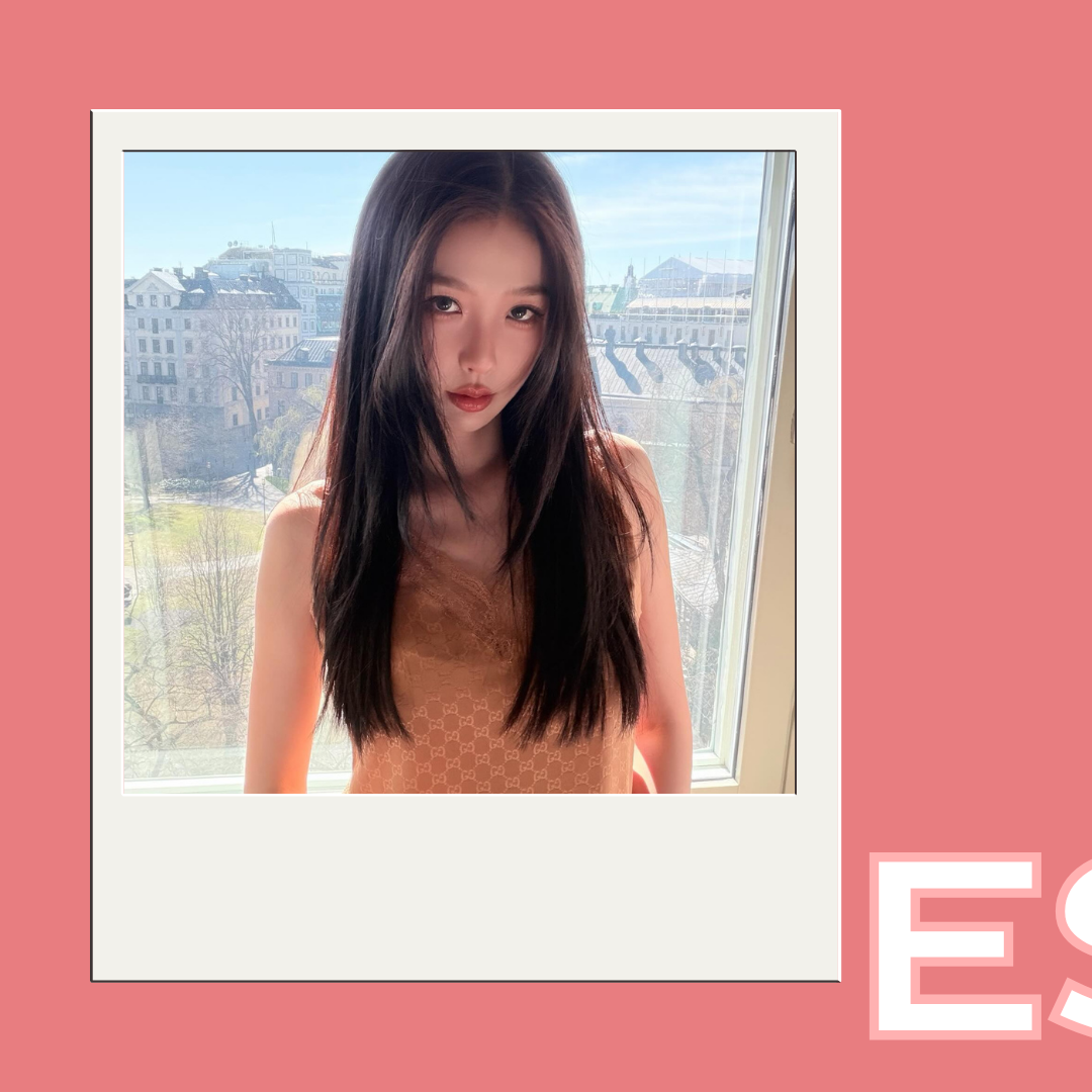 A moment captured by a fan of Esther Yu