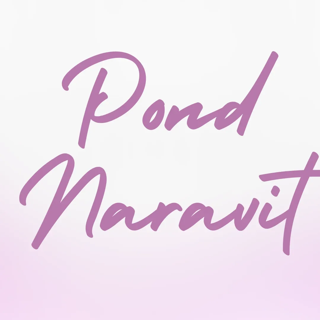 A moment captured by a fan of Pond Naravit Lertratkosum