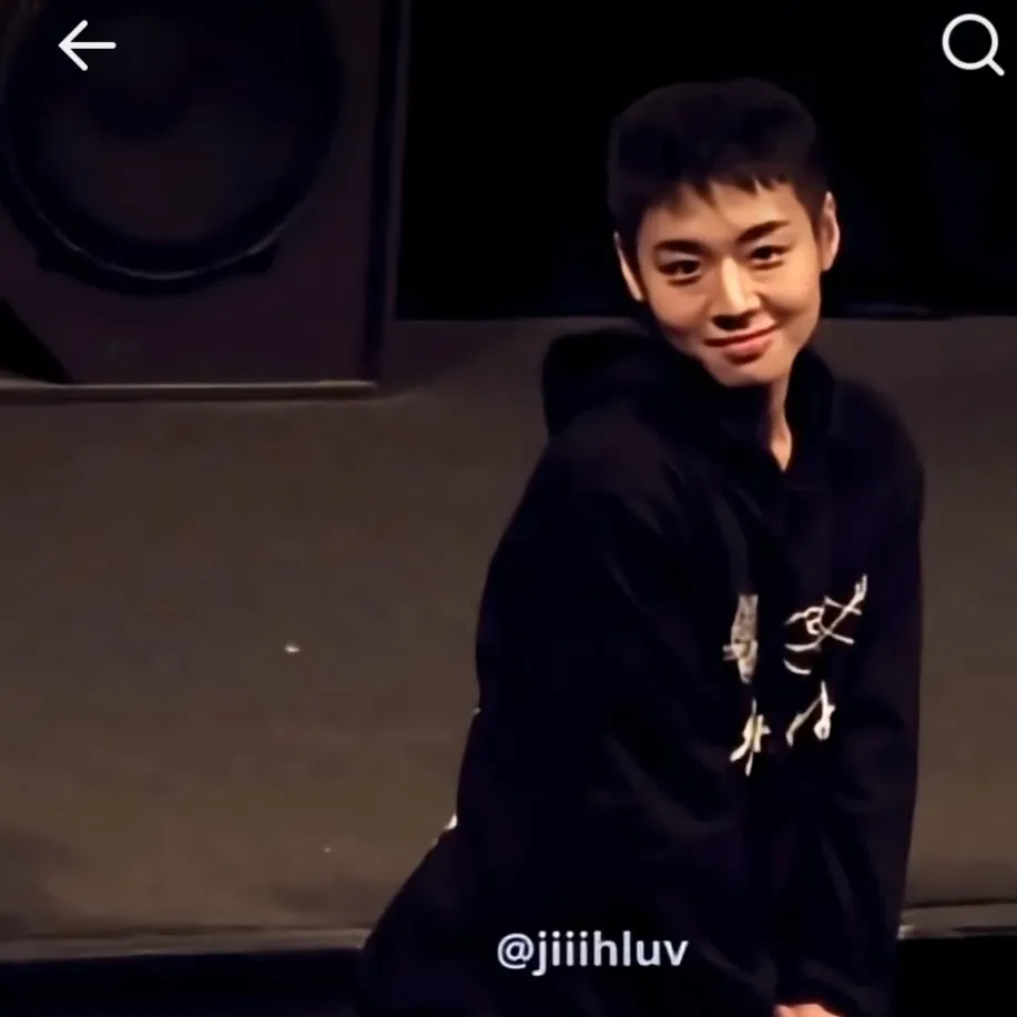 キム・ホジュンの最近の活動ショット