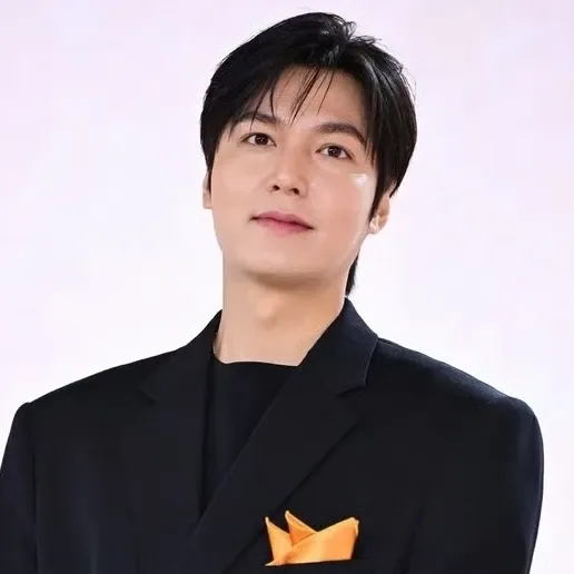 Recent activity shot of Lee Minho