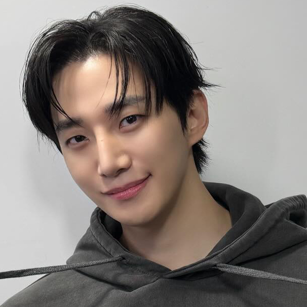 Cuplikan di balik layar dari Lee Junho