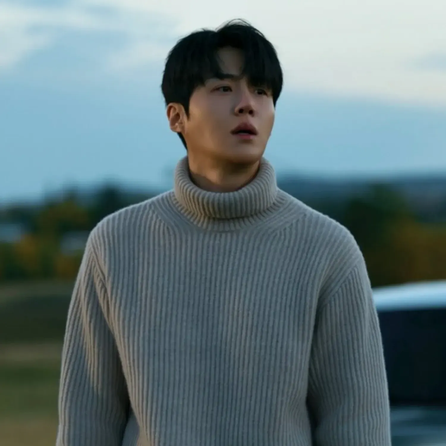 Behind-the-scenes cut of Kim Seonho