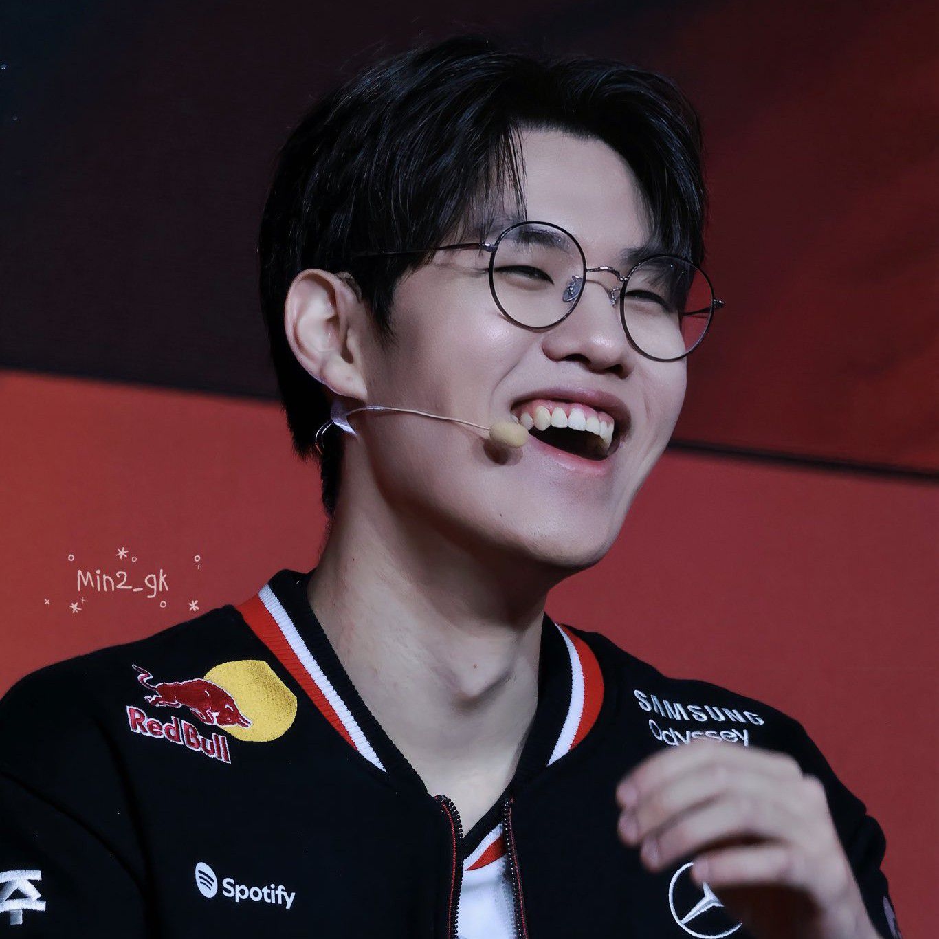 Behind-the-scenes cut of Oner