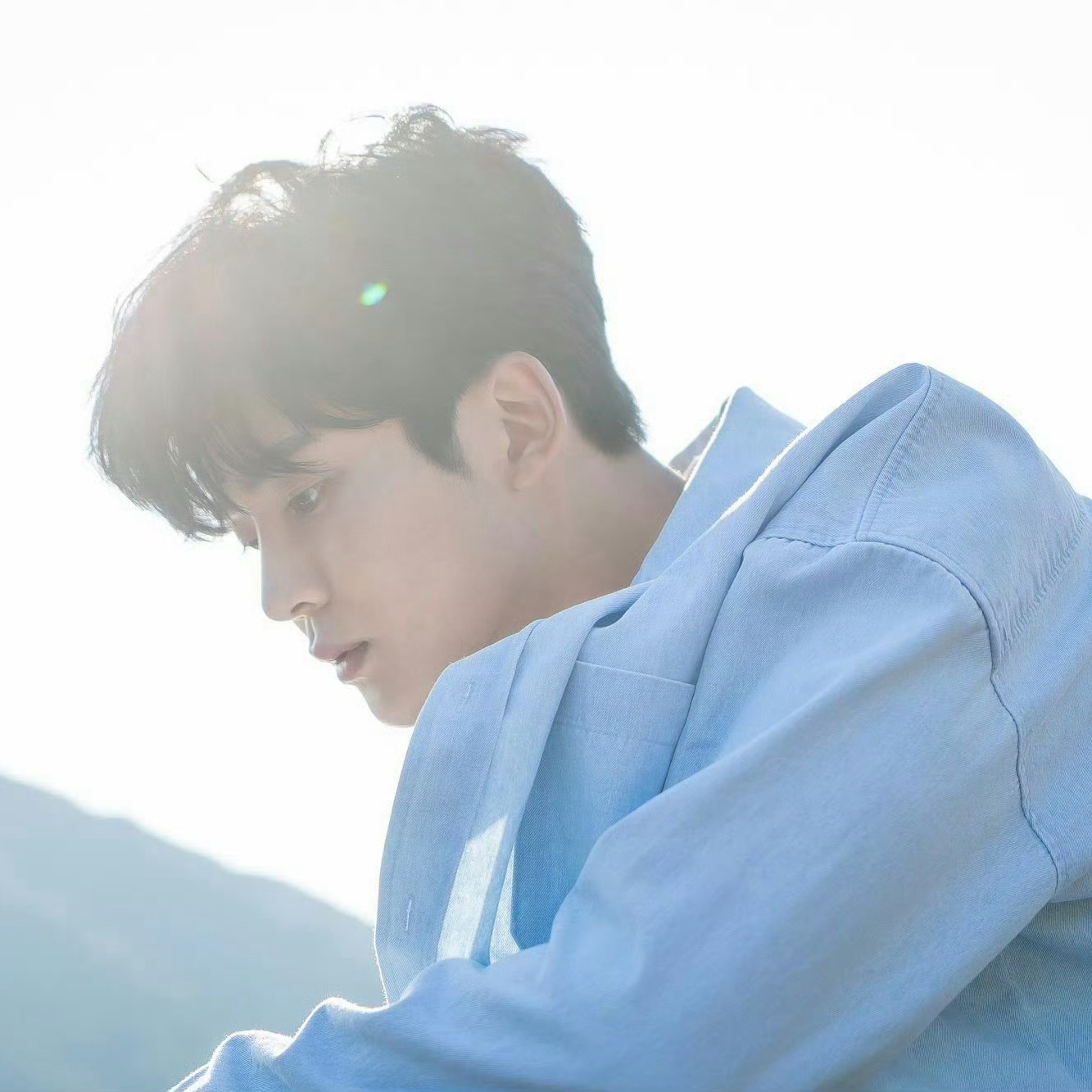 Cuplikan di balik layar dari Rowoon