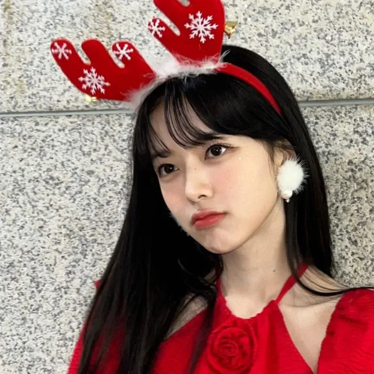 Latest photo of Roh Jeongeui