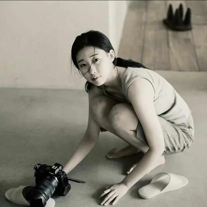 A moment captured by a fan of Han Yeji