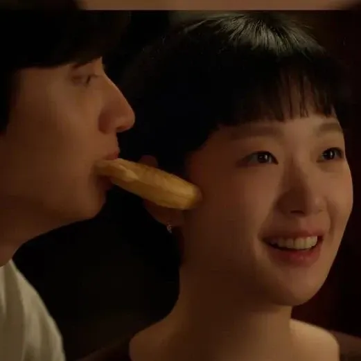 김고은 최근 활동샷