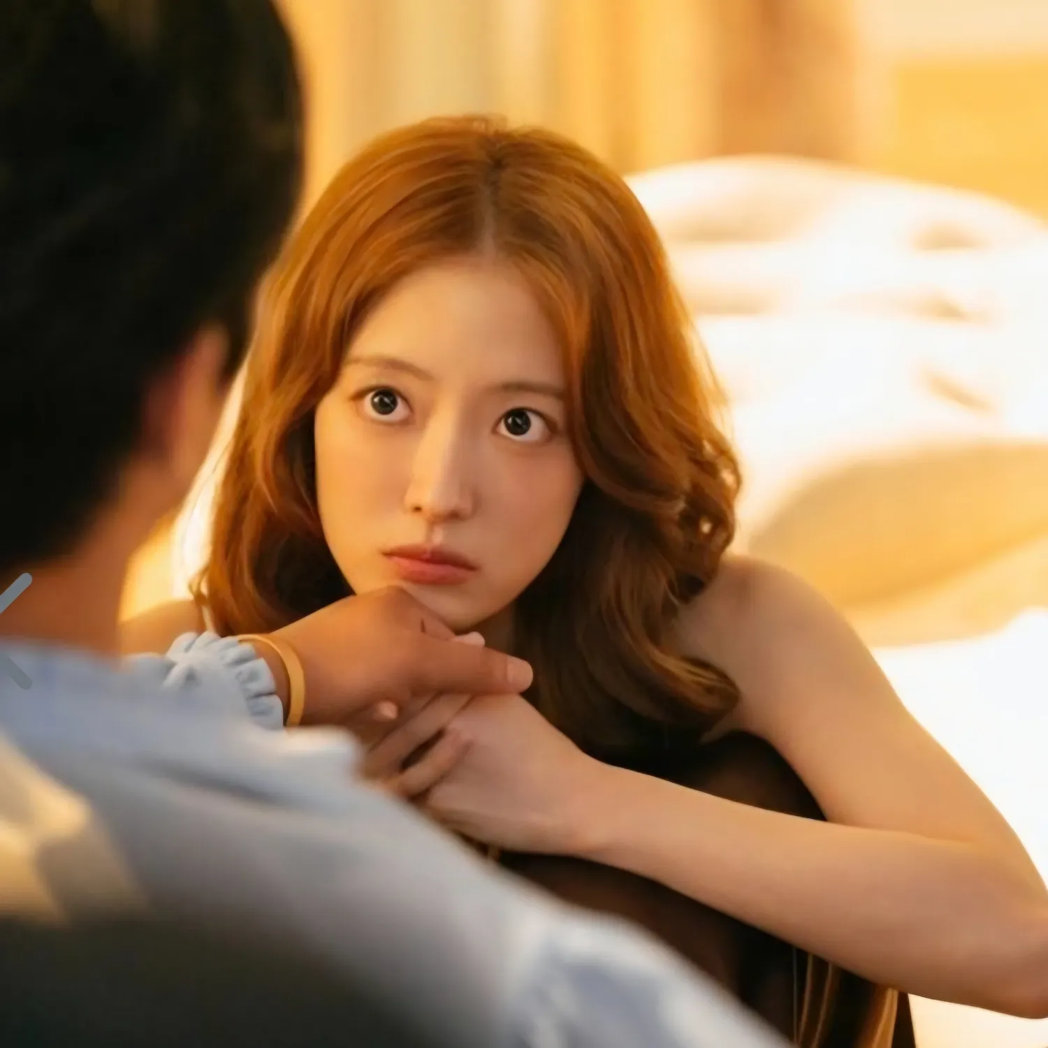 Behind-the-scenes cut of Lee Seyoung