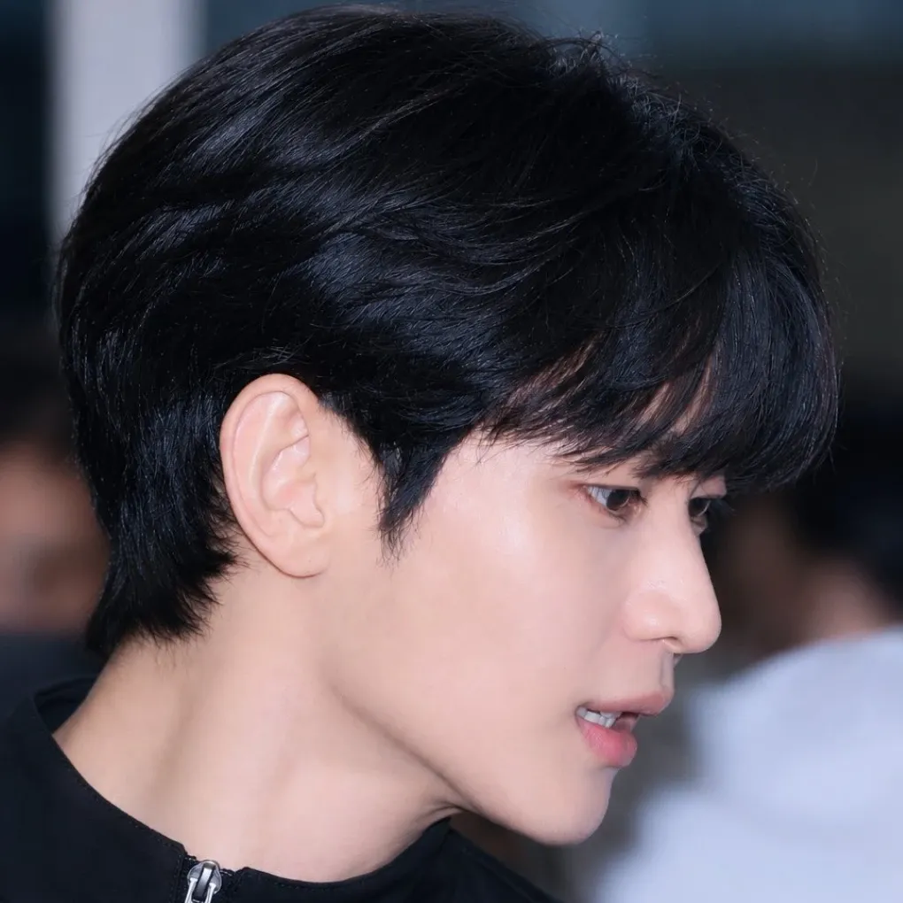 Recent activity shot of Kim Soohyun