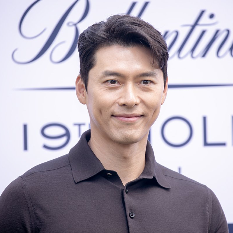 Cuplikan di balik layar dari Hyun Bin
