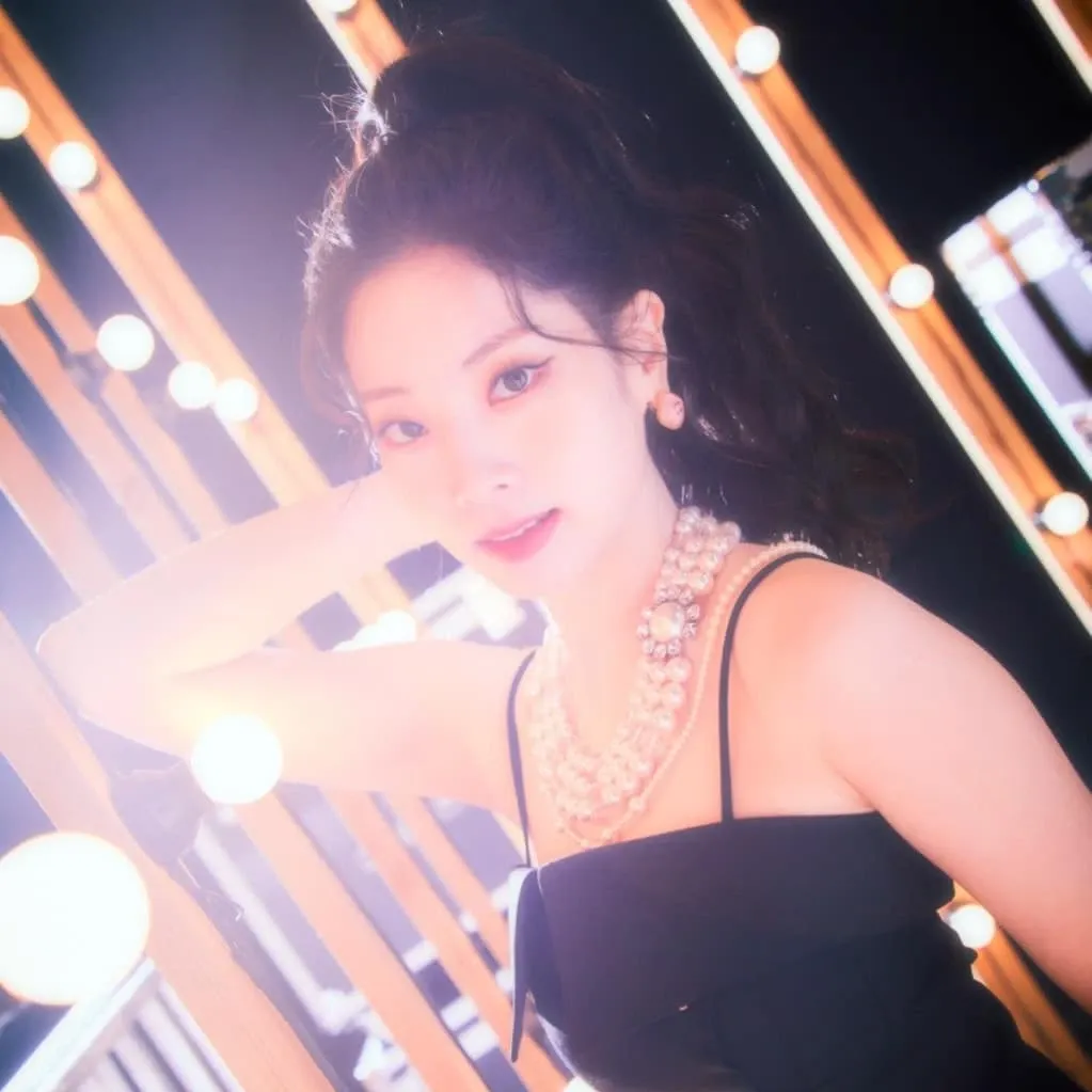 A moment captured by a fan of Dahyun