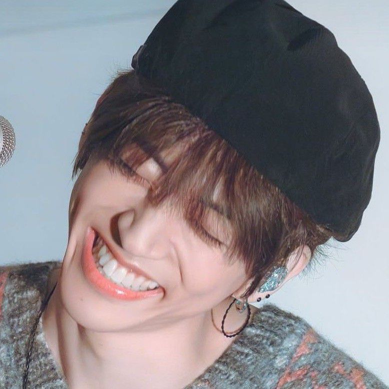 A moment captured by a fan of Lee Seungyoon