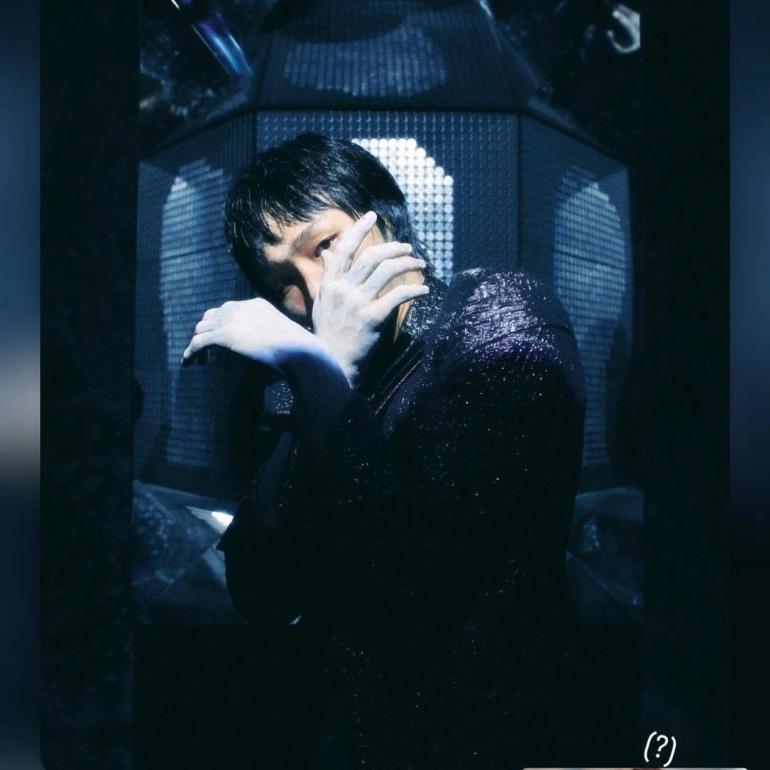 A moment captured by a fan of Ki Moogan