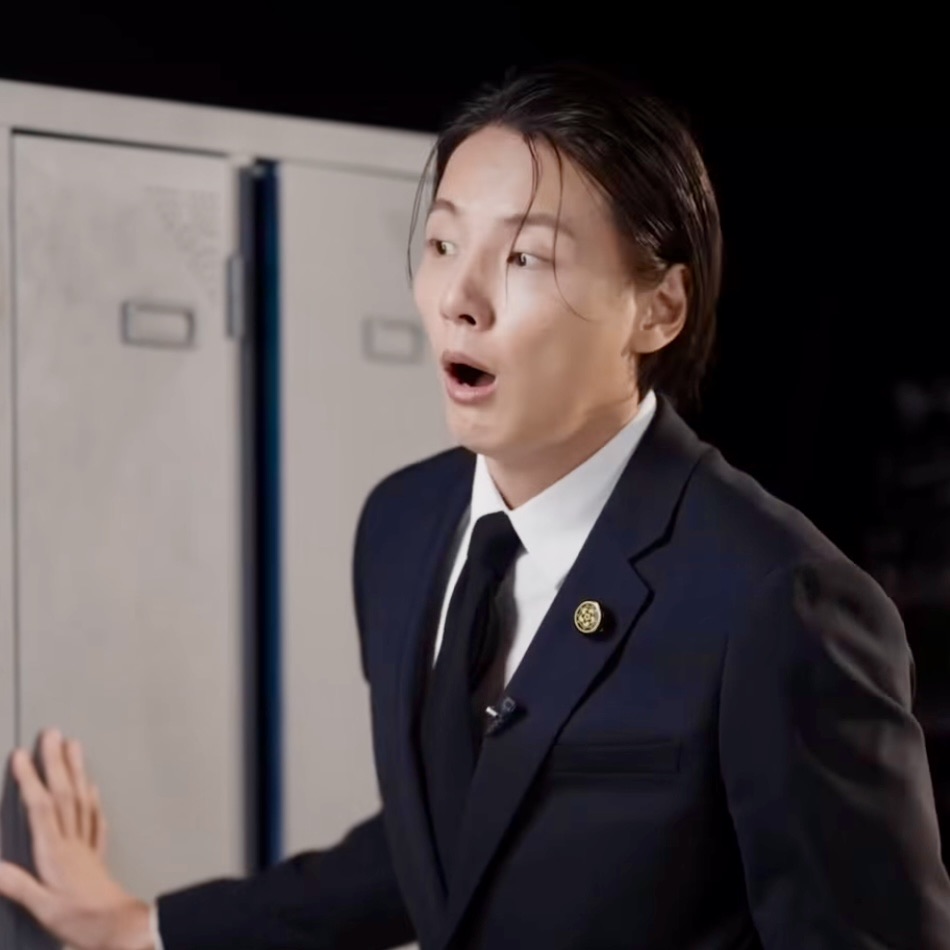 Recent activity shot of Yoon Shiyoon