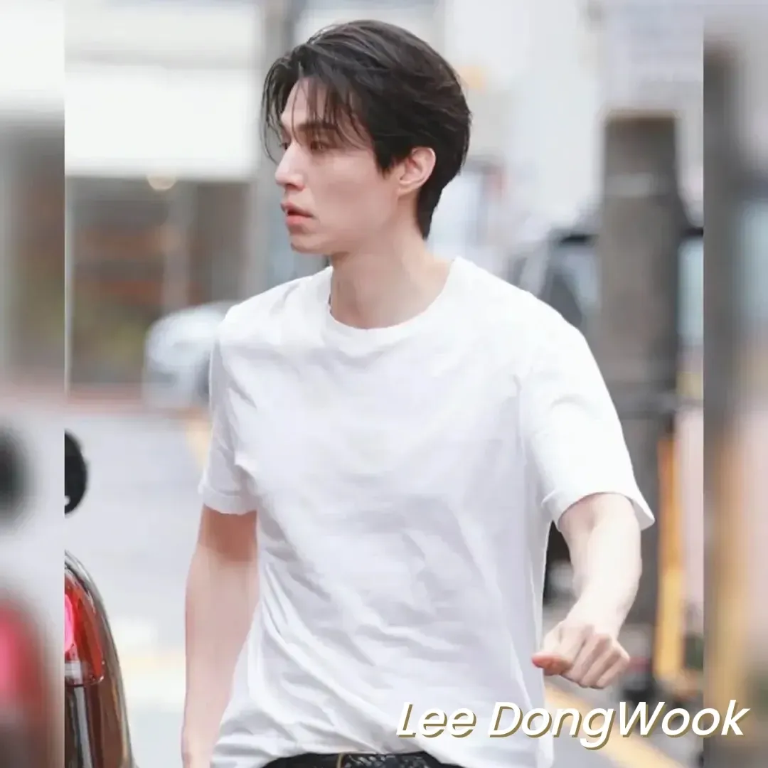 Foto terbaru dari Lee Dongwook
