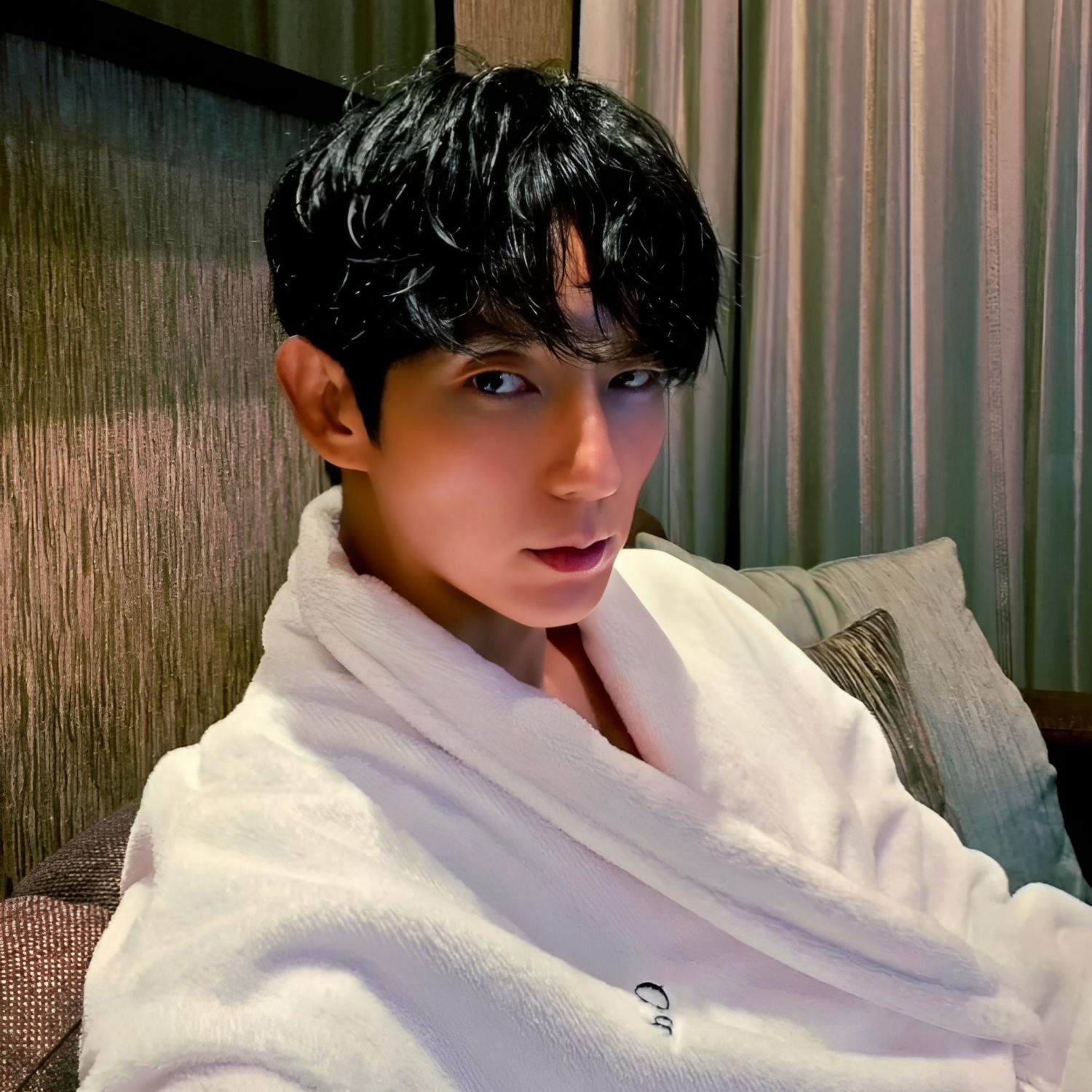 Recent activity shot of Lee Joongi