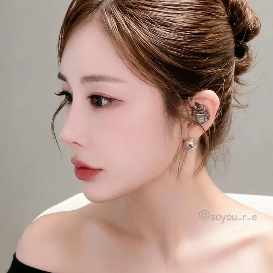 Cuplikan di balik layar dari Kim Soyou