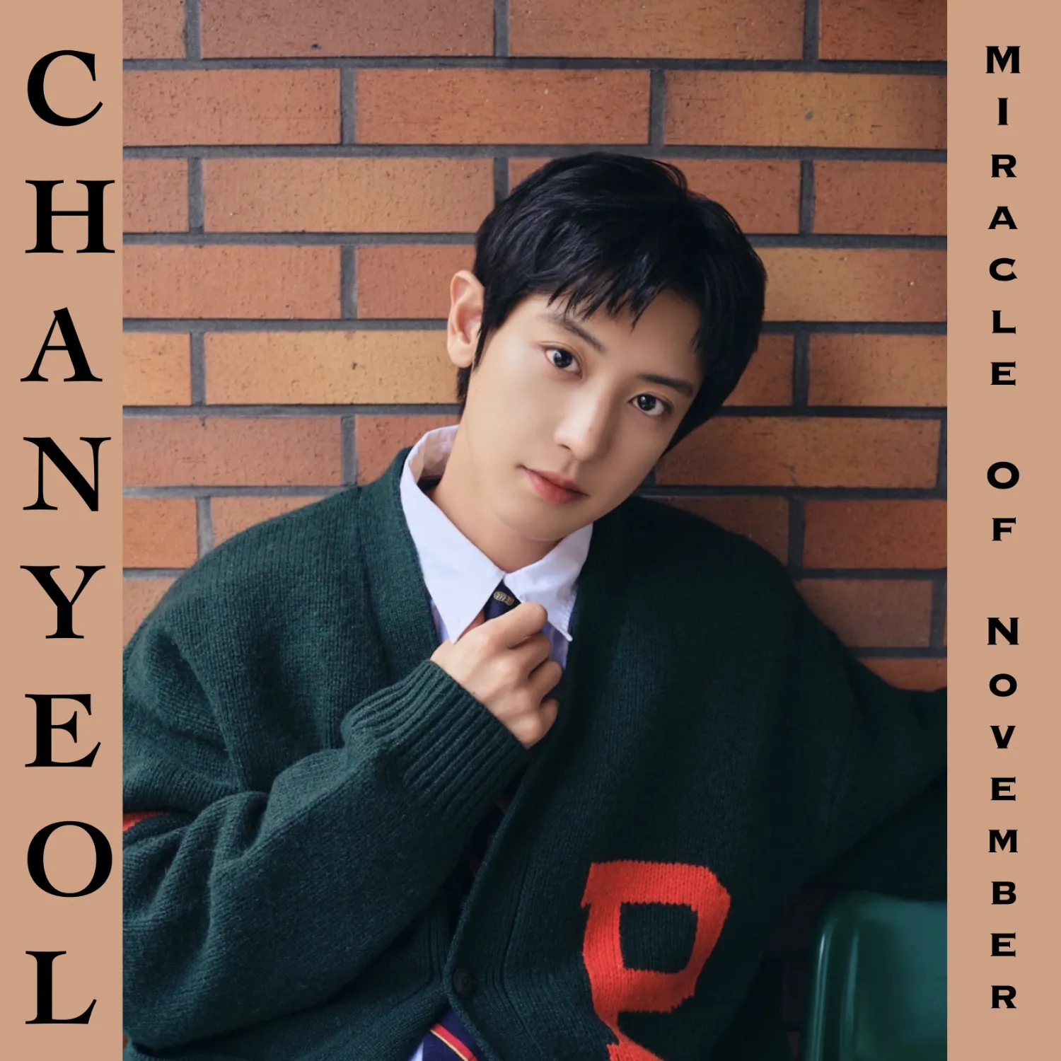 Behind-the-scenes cut of Chanyeol