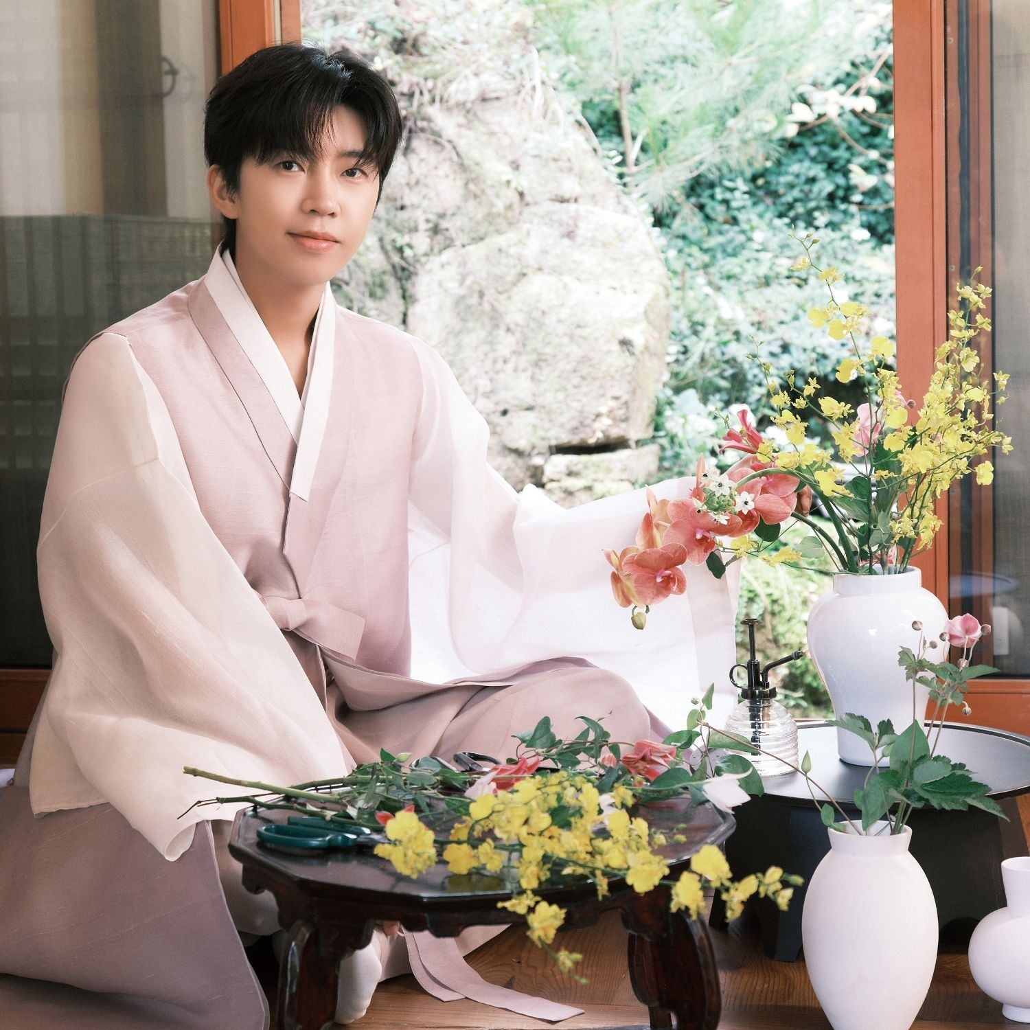 Momen yang diabadikan oleh penggemar Lim Youngwoong