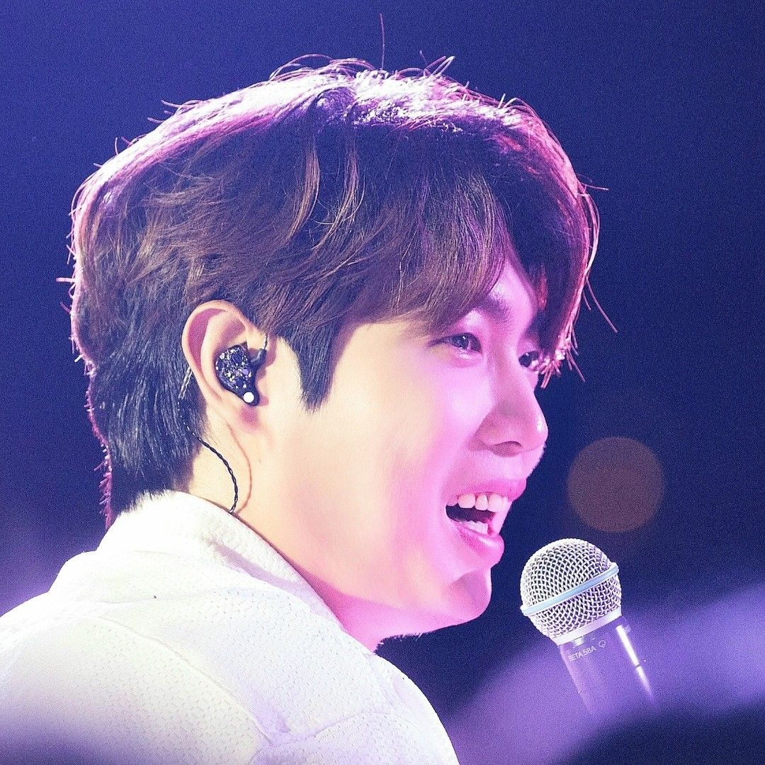 Latest photo of Son Taejin